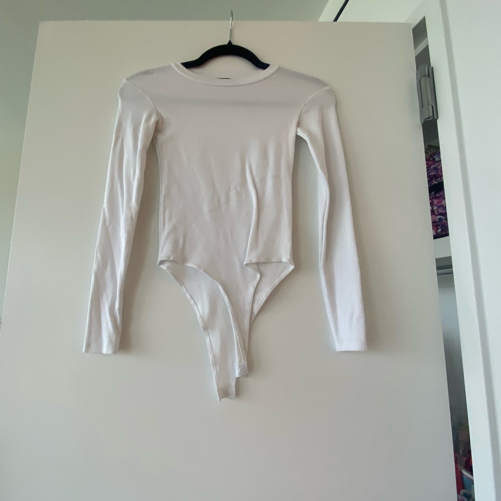 Zara White Long Sleeve Bodysuit